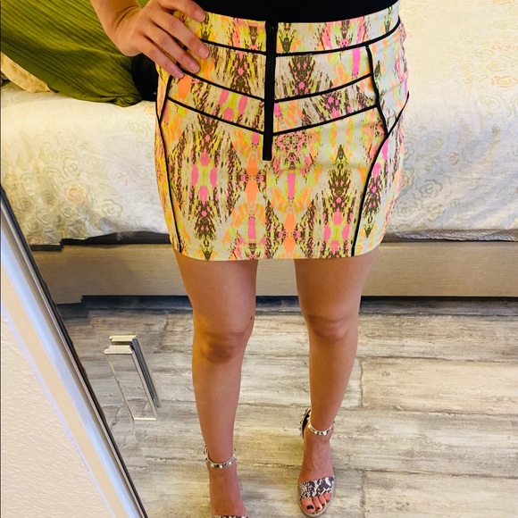 HP Fluorescent Tribal Mini Skirt - Picture 2 of 8